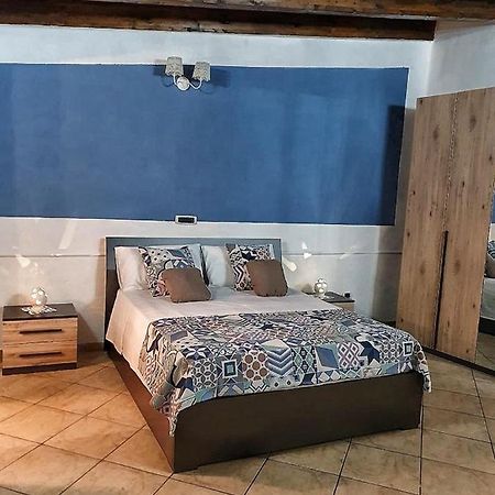 トッレ・アンヌンツィアータ La Dependance Bed & Breakfast エクステリア 写真